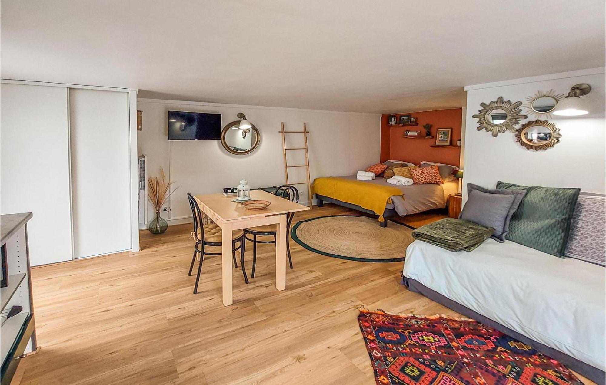 Amazing Apartment In Balaruc Les Bains With Wifi Luaran gambar